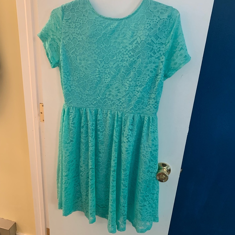 Acevog Lace Dress